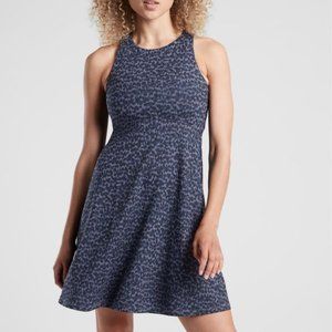 Athleta Santorini Thera Printed Dress in
Allure Navy